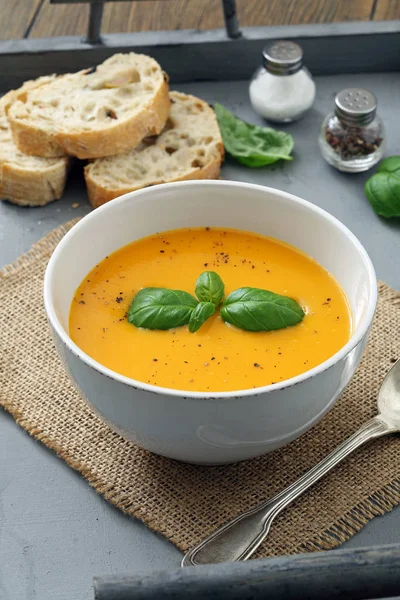 tabakta sebze çorbası