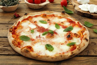 Lezzetli ev yapımı pizza