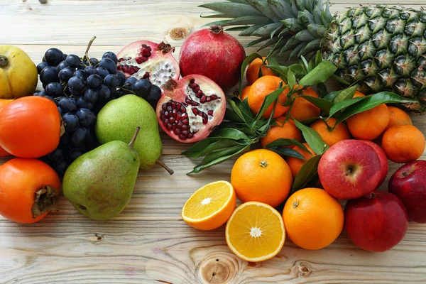 Collection Fruits Sur Table Bois — Photo