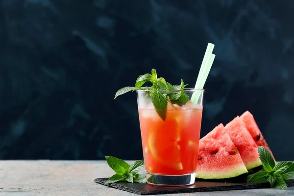 Water Meloen Sap Fruit Smoothies Donkere Achtergrond — Stockfoto