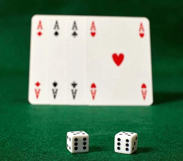 White dices and four aces — Stock Photo, Image