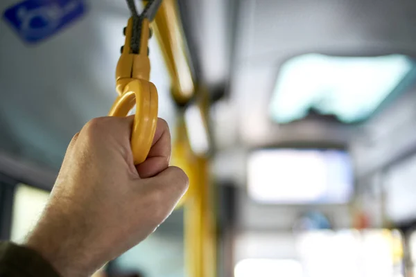 Corrimão de autocarro para dentro . — Fotografia de Stock