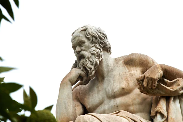 Статуя Сократа в Афинах . — стоковое фото