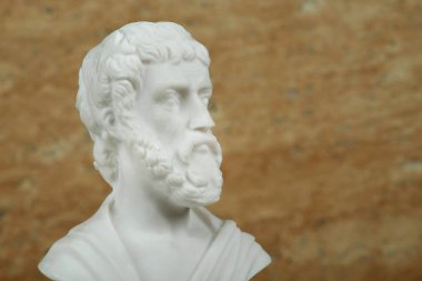 Sofokles, antik Yunan şair heykeli.