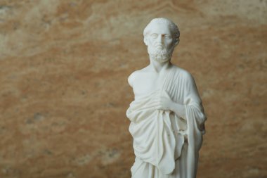 Hipokrat, antik Yunan hekim heykeli.