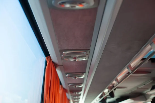 Detalhe do interior do ônibus. transporte, turismo, viagem rodoviária . — Fotografia de Stock