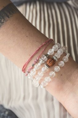 Doğal mineral kristal kuvars boncuk bilezik