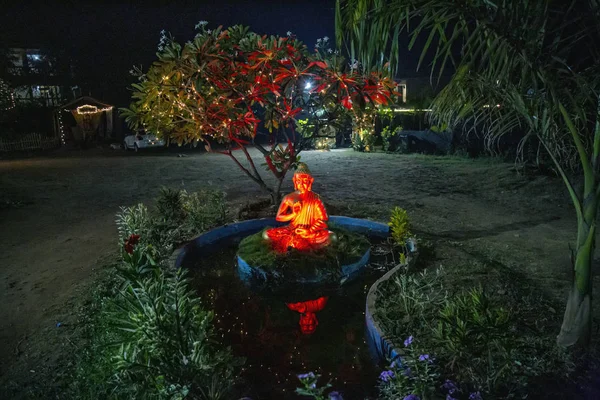 Belle Statue Bouddha Dans Jardin Nuit Goa Inde — Photo
