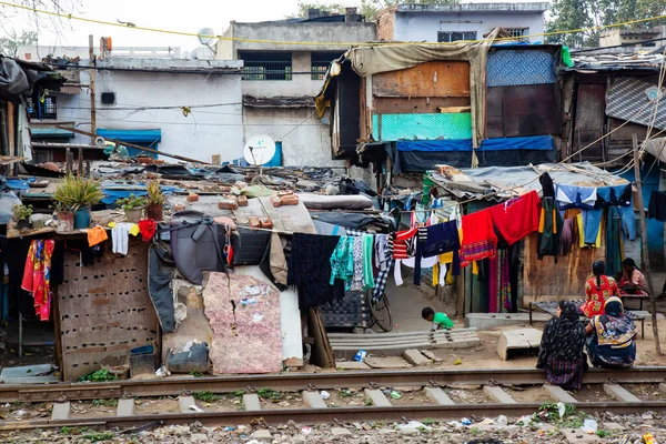 Delhi Indien Mars 2020 Delhi Förorter Tåg Järnväg Fattigdom Livsmiljö — Stockfoto