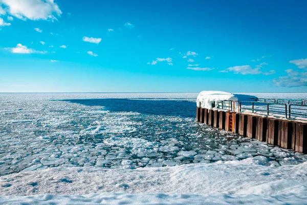 Lake Michigan Frozen Winter Waiting Thaw Out — Stock Photo, Image