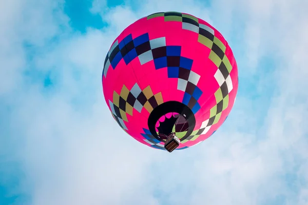 Ballon Air Chaud Rose Flottant Dessus Spectacle Aérien — Photo