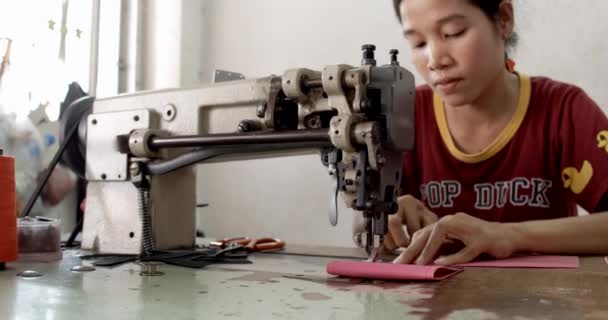 Fábrica de bagagem em Bangkok Tailândia — Vídeo de Stock