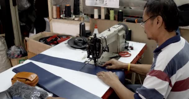 Bagage fabriek in Bangkok Thailand — Stockvideo