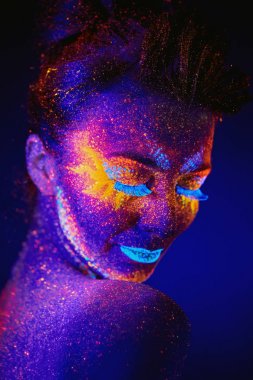 UV portre kadar kapatın