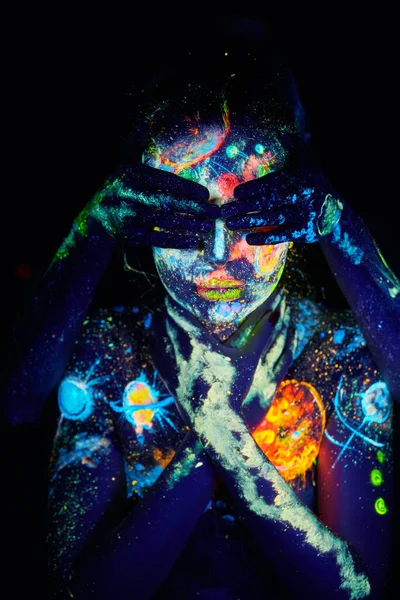 Картина Вселенной Ультрафиолетовом Излучении Портрете Женского Тела — стоковое фото