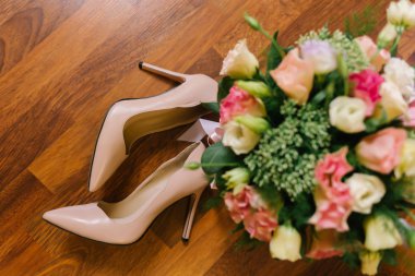 Gelin Ayakkabıları ve düğün hazırlık