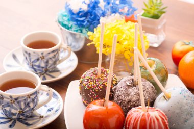 Sana bir şey söyleyeyim mi? Sana bir şey söyleyeyim mi? Hayır, hayır.