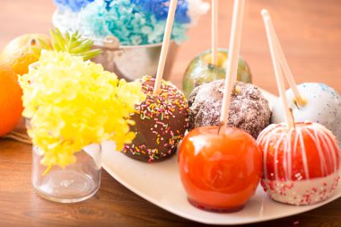 Sana bir şey söyleyeyim mi? Sana bir şey söyleyeyim mi? Hayır, hayır.