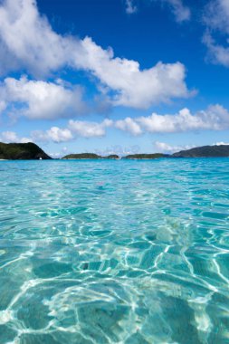 Japonya, Okinawa 'daki uzak Zamami adası.