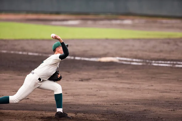 Landschap van een Japanse middelbare school honkbal wedstrijd — Stockfoto