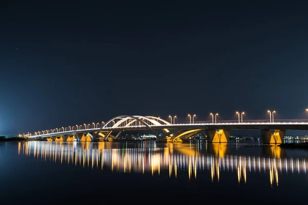 Meer Nacht Ansicht von fukuoka in Japan — Stockfoto