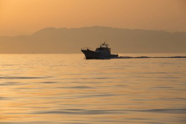 Japonya 'daki yerel balıkçı teknesi.