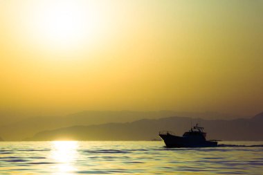 Japonya 'daki yerel balıkçı teknesi.