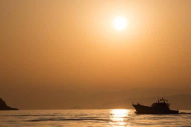 Japonya 'daki yerel balıkçı teknesi.