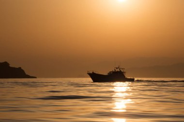 Japonya 'daki yerel balıkçı teknesi.