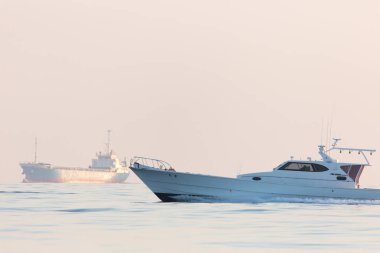 Japonya 'daki yerel balıkçı teknesi.