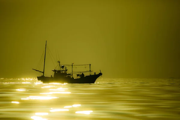 Barco de pesca local en Japón — Foto de Stock