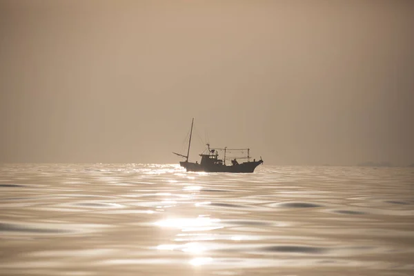 Barco de pesca local no japão — Fotografia de Stock