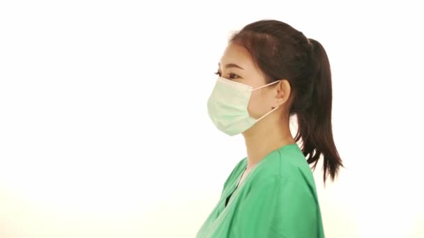 Νεαρή Όμορφη Και Ευτυχισμένη Ασιατική Γιατρός Κινεζική Ιατρική Γυναίκα Νοσοκόμα — Αρχείο Βίντεο