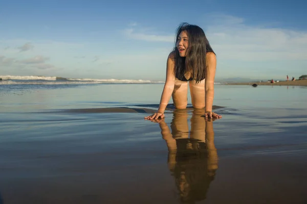 Estilo Vida Natural Retrato Joven Atractiva Feliz Mujer Japonesa Asiática — Foto de Stock