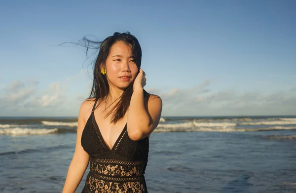 Estilo Vida Natural Retrato Jovem Atraente Feliz Asiático Japonês Mulher — Fotografia de Stock