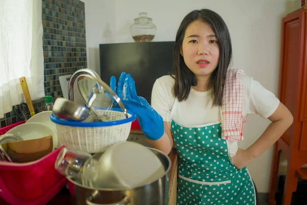 Cozinhe Lave Excesso Trabalho Jovem Cansado Estressado Asiático Chinês Mulher — Fotografia de Stock