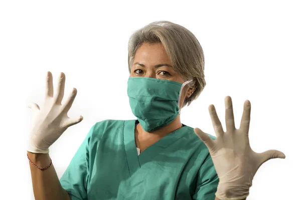 Reife Attraktive Und Glückliche Medizinerin Oder Krankenschwester Medizinischem Peeling Gesichtsmaske — Stockfoto