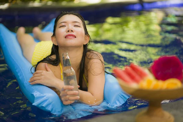 Livre Estilo Vida Verão Retrato Jovem Bela Feliz Mulher Asiática — Fotografia de Stock