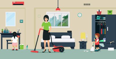 Anne ve bebek yatak temizlemek için yardım.