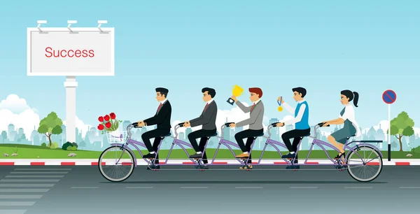 Grupo Empresários Juntos Montando Uma Bicicleta Tandem Com Troféu Mão —  Vetores de Stock
