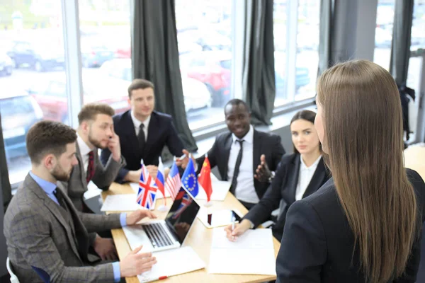 Ponente Presentación Conferencia Internacional Asociación. Mujer de negocios . — Foto de Stock