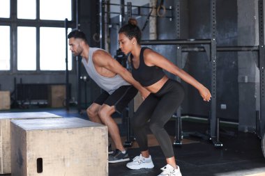 Genç ve formda bir çift..