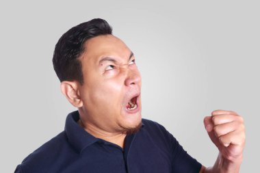 Synical Asya adam ifade