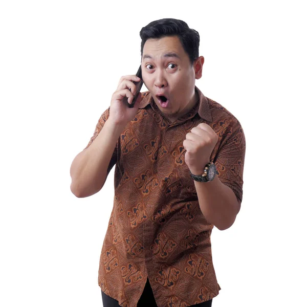 Mutlu adam akıllı telefon arayan şok — Stok fotoğraf