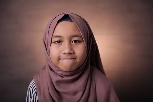 Happy Muslim Girl — Stock Photo, Image