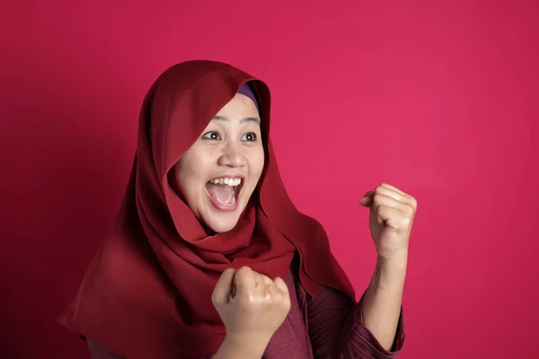 Muslim Lady Merayakan Kemenangan — Stok Foto