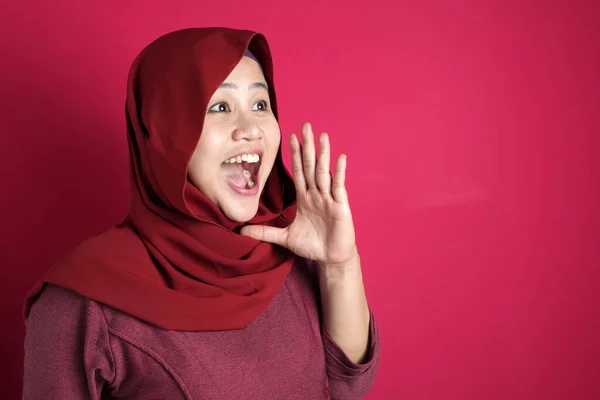 Muslim Woman Shouting and Yelling — Stock Photo, Image