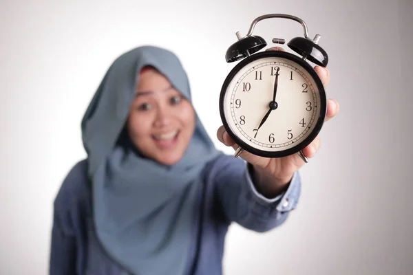 Young Asian Muslim Woman Wearing Hijab Holding Clock Smiling Expression — Stock Photo, Image