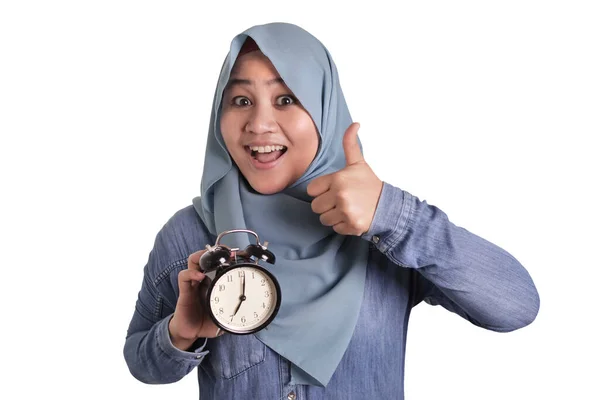 Young Asian Muslim Woman Wearing Hijab Holding Clock Thumbs Smiling — 图库照片