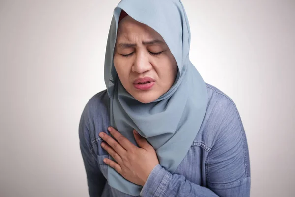 Portrait Muslim Lady Wearing Hijab Having Chest Pain Heart Attack — Stock Photo, Image